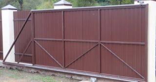 Купить откатные ворота из профнастила Кандалакша, цена от 1779 руб.